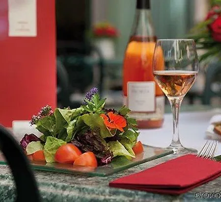 Victor's Residenz-hotel 4*